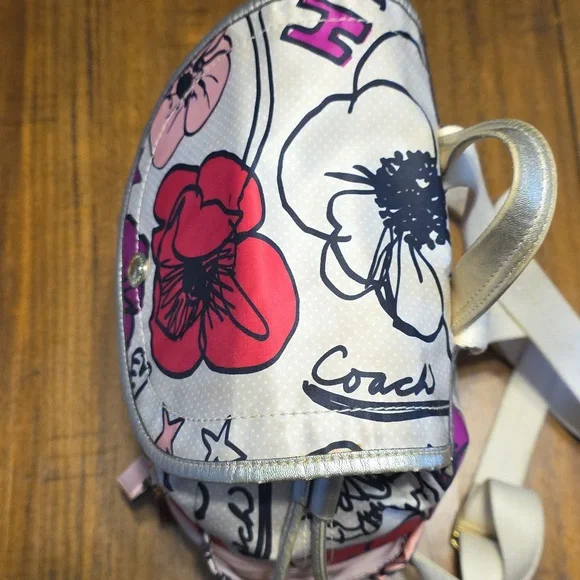 Coach Poppy Kyra Floral Backpack - Picture 11 of 16